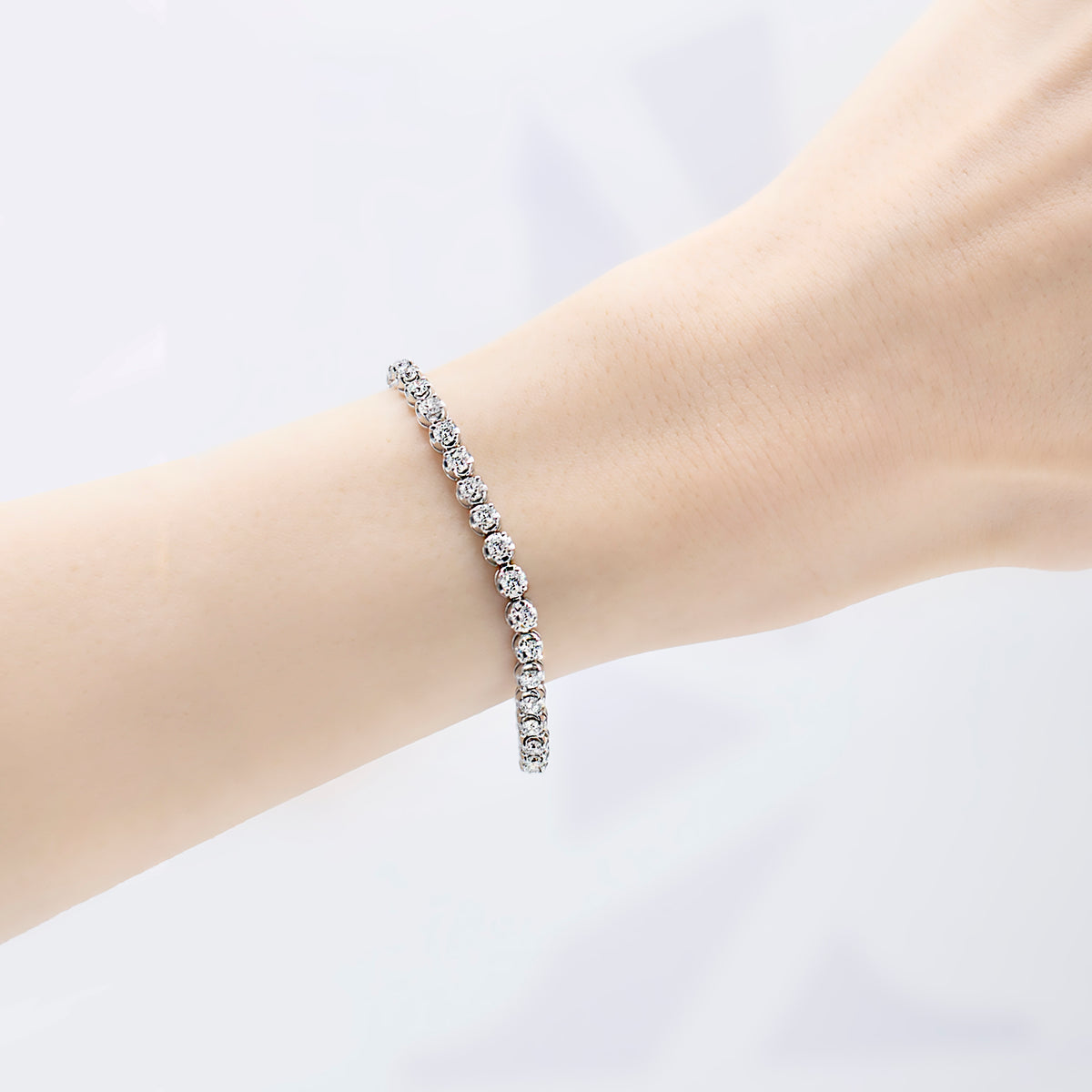 Slight Illusion Tennis Bracelet